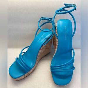 Mace Fisher Bright Blue Chunky Wedge Strap Sandals 🦋Size 8